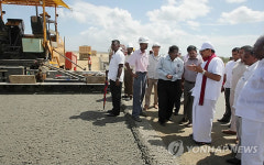 SRI LANKA ECONOMY CONSTRUCTION AIRPORT