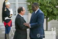 FRANCE SENEGAL PRESIDENT SALL VISITS