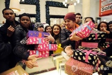 BRITAIN SHOPPING BOXING DAY SALES
