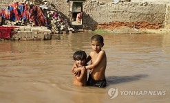 PAKISTAN FLOODS