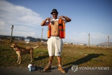 SOUTH AFRICA CRIME RAID