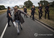 FRANCE MIGRATION MIGRANT CRISIS