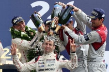 FRANCE 24H LE MANS CARS RACING