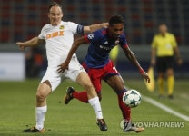 엘베브(L.veb) | RUSSIA SOCCER UEFA CHAMPIONS LEAGUE PLAY OFF