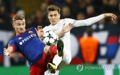 엘베브(L.veb) | RUSSIA SOCCER UEFA CHAMPIONS LEAGUE