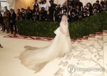 USA MET GALA RED CARPET
