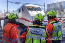 SWITZERLAND GERMANY DERAILED ICE TRAIN