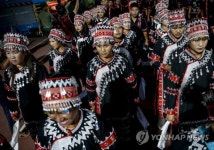 MYANMAR PHOTO SET WA STATE