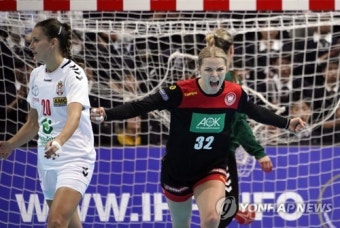 JAPAN HANDBALL WOMEN WORLD CHAMPIONSHIP