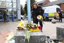 BRITAIN POLICE SHOT DEAD