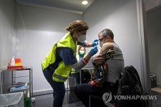 SPAIN VACCINATION COVID19 CORONAVIRUS PANDEMIC