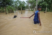 SRI LANKA WEATHER FLOOD