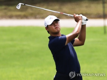 PGA 투어 PO 1라운드 공동 1위로 마친 김시우