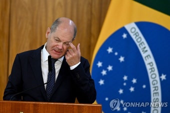 '우크라 추가 지원' 남미 설득에 실패한 獨 숄츠 총리