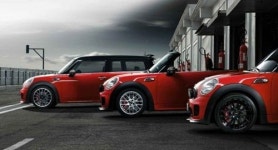 MINI JCW 패밀리 베일 벗다