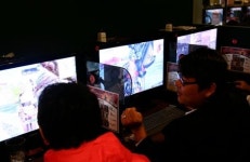 슈주 신동 PC방, 블소 한판 ‘콜’