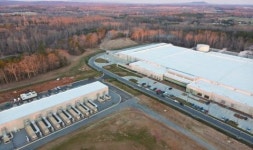 애플의 세계 최대 IDC 태양광 발전소