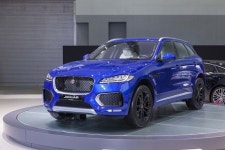 재규어, 첫 SUV F-페이스 내달 출시...7천260만원부터