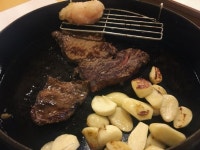고소한 풍미의 극강 ‘한우 등심구이’ 맛집