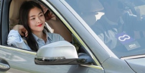 카카오는 카풀 &apos;멈춤&apos;…풀러스는 &apos;직진&apos;