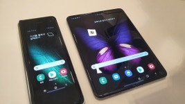 '폰+태블릿' 품은 삼성 갤럭시폴드 뜯어보기