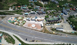 AR·VR 갖춘 첫 스마트 복합쉼터 ‘경남 하동’에서 개장