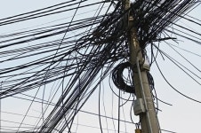 한전, 전봇대 무단설치 통신선 전국 4만km 정비