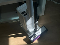 [써보고서] 먼지량 인식해 흡입력 조절 샤크 무선청소기 클린센스 IQ+