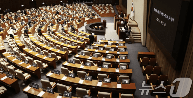 한국 해병대, 김건희 여사 관련 구명 로비 의혹 특검 수사 집중