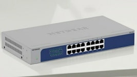 [리뷰] 중소 오피스에 최적화 16포트 기가비트 스위치...넷기어 GS516v3