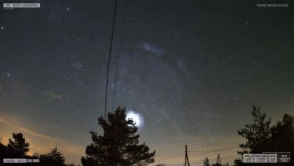 [영상] UFO야?…유럽 하늘 수놓은 푸른 나선 빛의 정체는