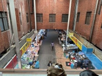 스타벅스 광장마켓점 가보니...시장뷰 느낌 아니까