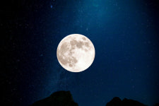 스마트폰으로 찍은 달 사진이 안 예쁜 이유