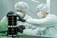 발사체 기업 이노스페이스, 위성 사업 진출