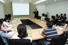 Finance | 개인자산관리, 이제 기업이 후원합니다 ②㈜티나라
