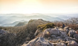 [유산록 따라 가는 산행<21>| 허목 <감악산紺嶽山>] “ 산은 모두 석봉…정상엔 비석 산석 사이 석굴에 노자像”