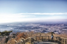 [유산록 따라 가는 산행<21>| 허목 <감악산紺嶽山>] “ 산은 모두 석봉…정상엔 비석 산석 사이 석굴에 노자像”