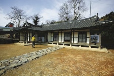 [시즌특집ㅣ春風 부는 ‘육지가 된 섬들’ㅣ<2> 안좌도(박지도, 반월도) 자전거 투어] 작은 섬의 한적함을 온 몸으로 만끽하라!