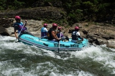 [영월 특집 <1>ㅣ동강 래프팅] 바위 병풍으로 둘러싸인 동강의 祕境 탐사하기