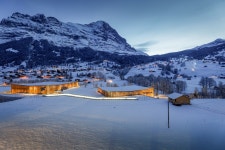 [해외여행정보] 아이거 북벽 코앞까지 고속곤돌라 간다