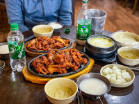 군북개인택시 앞 | [파워우먼들의 한북정맥 종주 15] 새벽 2시 하산, 택시가 없다!