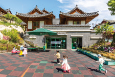 [숲과 사찰] 흥천사 종소리가 들리지 않으면 태조는 수저를 들지 않았다