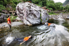 [통화권 이탈 오지산행] 길 잃으면 아무도 찾으러 안 갈 거야 인터넷에도 없는 미답의 계곡