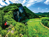 [지도 위를 걷다] 봉우리는 비경을 품고 있지만 그 맑던 덕산기 계곡은 어디로