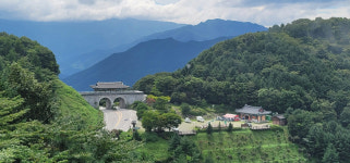 [산정무한]  함양 법화산, 깨달음 고개에서 '진리의 상징' 山으로