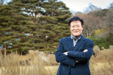 MB는 지름길 놔두고 정원 돌아 출근…전문가 의견 잘 들어준 분