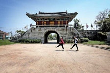 [인천 섬산로드] '북벌론'의 시작, 강화산성 사대문 따라 걷기