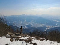[전라도의 숨은 명산 방장산] 장쾌하고 다부진 산줄기, 눈꽃 산행지로 인기
