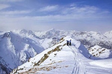 가을통 앓는 알프스 마을…신설 헤치며 마음의 평화 얻다 [푸앙트 롱드 스키 투어링]