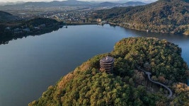 금광호수의 배꼽에 위치 산과 물 아우르는 특급 조망 [안성 금북정맥 국가생태문화탐방로 특집]